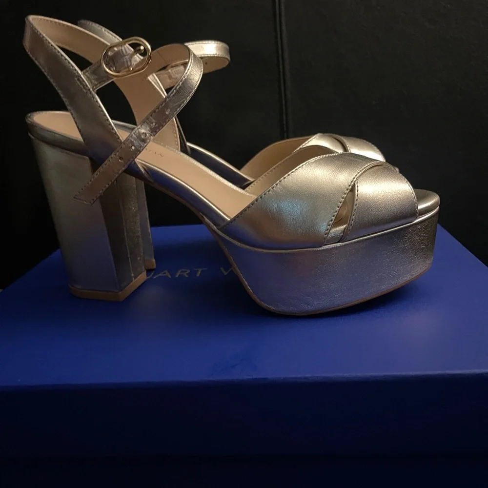 STUART WEITZMAN INVONA Gold Metallic Platform Block Heel Sandals Size 6 US NWB